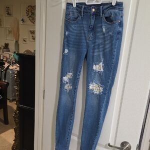 Judy Blue Distressed Blue Skinny Jeans with Floral Patch Lining